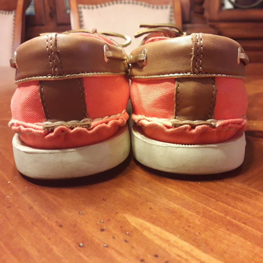 Sperry Topsider for Milly - Picture 2 of 4
